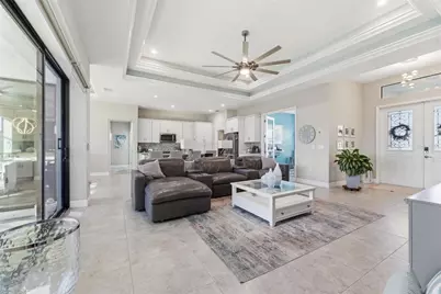 2115 SW 17th Place, Cape Coral, FL 33991 - Photo 11