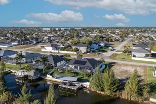2115 SW 17th Pl, Cape Coral, FL 33991 - Photo 53