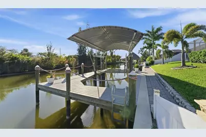 2115 SW 17th Place, Cape Coral, FL 33991 - Photo 7