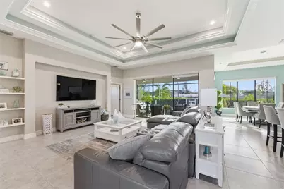 2115 SW 17th Place, Cape Coral, FL 33991 - Photo 9