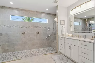 2115 SW 17th Place, Cape Coral, FL 33991 - Photo 35