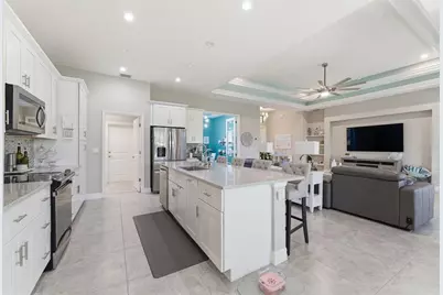 2115 SW 17th Place, Cape Coral, FL 33991 - Photo 13