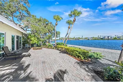 1320 Moonmist Drive #B-11, Sarasota, FL 34242 - Photo 13