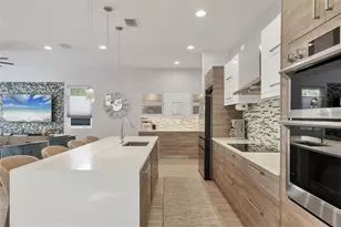 2323 Pine Terrace, Sarasota, FL 34231 - Photo 9