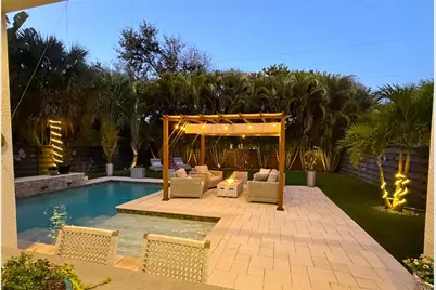 2323 Pine Terrace, Sarasota, FL 34231 - Photo 35