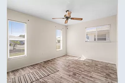 3807 Chinaberry Road, Bradenton, FL 34208 - Photo 9