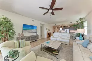 250 Hidden Bay Dr, Osprey, FL 34229 - Photo 11