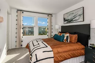 10637 Orbit Ter, Sarasota, FL 34241 - Photo 5