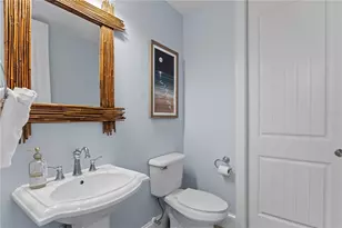 6908 Holmes Blvd, Holmes Beach, FL 34217 - Photo 35