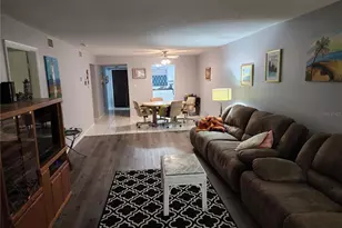 3064 Lake Bayshore Dr, Bradenton, FL 34205 - Photo 7