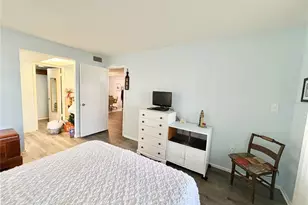 3064 Lake Bayshore Dr, Bradenton, FL 34205 - Photo 53