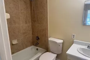 215 Amherst Ave, Sarasota, FL 34232 - Photo 15