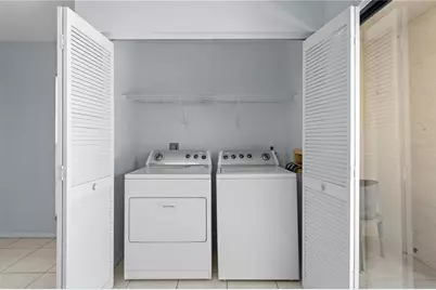 6110 Country Club Way #204, Sarasota, FL 34243 - Photo 39