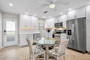 5830 Midnight Pass Rd, Sarasota, FL 34242 - Photo 5