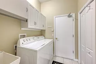 4536 Legacy Ct, Sarasota, FL 34241 - Photo 19