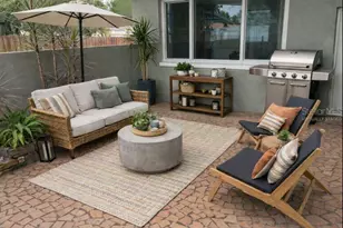 1320 Augusta Ln S, Saint Petersburg, FL 33707 - Photo 7