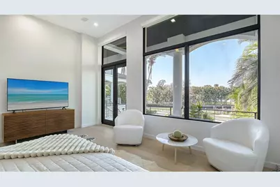 1540 Hillview Drive, Sarasota, FL 34239 - Photo 35