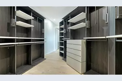 1540 Hillview Drive, Sarasota, FL 34239 - Photo 53