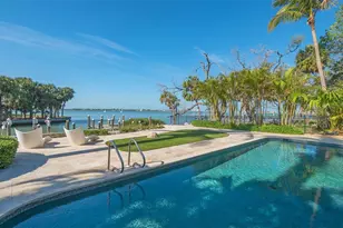 1540 Hillview Dr, Sarasota, FL 34239 - Photo 75