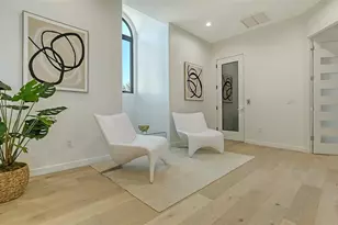 1540 Hillview Dr, Sarasota, FL 34239 - Photo 41