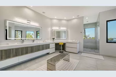 1540 Hillview Drive, Sarasota, FL 34239 - Photo 47