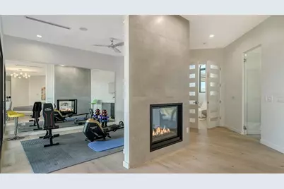 1540 Hillview Drive, Sarasota, FL 34239 - Photo 55