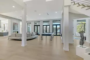 1540 Hillview Dr, Sarasota, FL 34239 - Photo 11