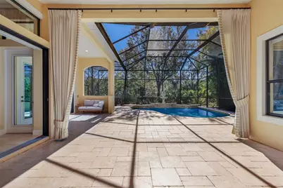 7657 Portstewart Drive, Lakewood Ranch, FL 34202 - Photo 9