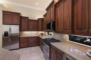 7657 Portstewart Dr, Lakewood Ranch, FL 34202 - Photo 19