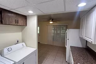 231 Amherst Ave, Sarasota, FL 34232 - Photo 9