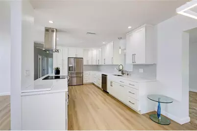 2909 Upper Tangelo Drive, Sarasota, FL 34239 - Photo 13