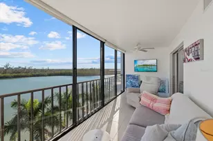 9393 Midnight Pass Rd, Sarasota, FL 34242 - Photo 15