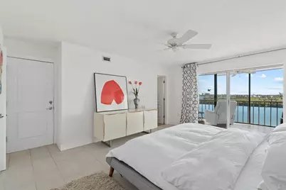 9393 Midnight Pass Road #606, Sarasota, FL 34242 - Photo 19