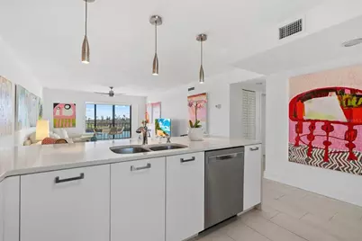 9393 Midnight Pass Road #606, Sarasota, FL 34242 - Photo 7