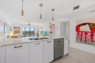 9393 Midnight Pass Rd, Sarasota, FL 34242 - Photo 7