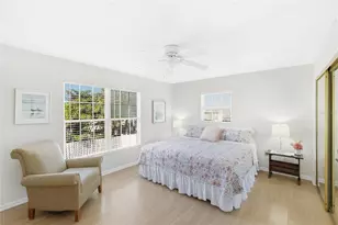 212 85th St, Holmes Beach, FL 34217 - Photo 23