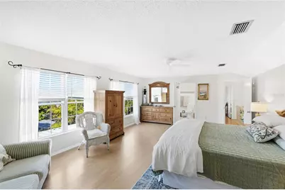 212 85th St, Holmes Beach, FL 34217 - Photo 17