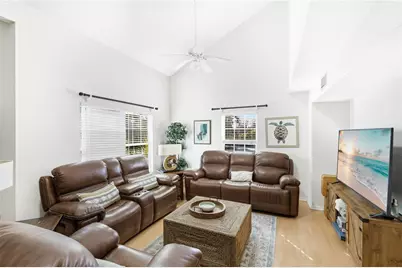 212 85th St, Holmes Beach, FL 34217 - Photo 3