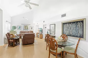 212 85th St, Holmes Beach, FL 34217 - Photo 7