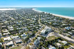 212 85th St, Holmes Beach, FL 34217 - Photo 45