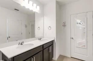 6471 Silverstar Dr, Sarasota, FL 34240 - Photo 27