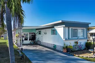 420 49th Street E, Palmetto, FL 34221 - Photo 9