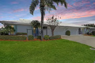 6810 9th Ave W, Bradenton, FL 34209 - Photo 1