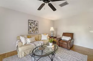 6810 9th Ave W, Bradenton, FL 34209 - Photo 15