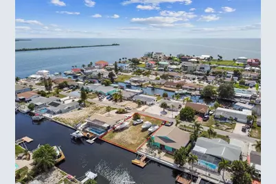 13612 Garris Dr, Hudson, FL 34667 - Photo 15