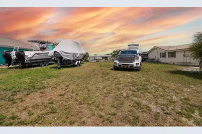 13612 Garris Dr, Hudson, FL 34667 - Photo 13