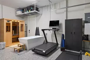 948 Citrus Ave, Sarasota, FL 34236 - Photo 45