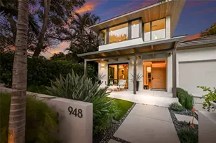 948 Citrus Ave, Sarasota, FL 34236 - Photo 1