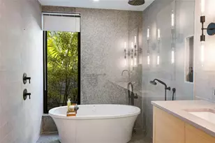 948 Citrus Ave, Sarasota, FL 34236 - Photo 51