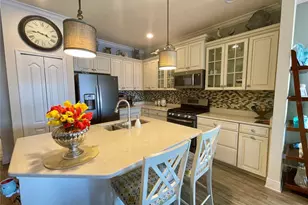 1320 Backspin Dr, Englewood, FL 34223 - Photo 17